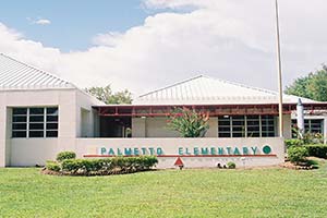 Photo of Palmetto Elementary showing Front of School
